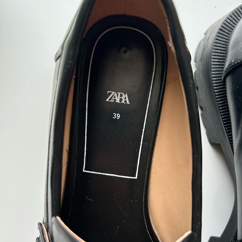 Zara Loafers Size 39